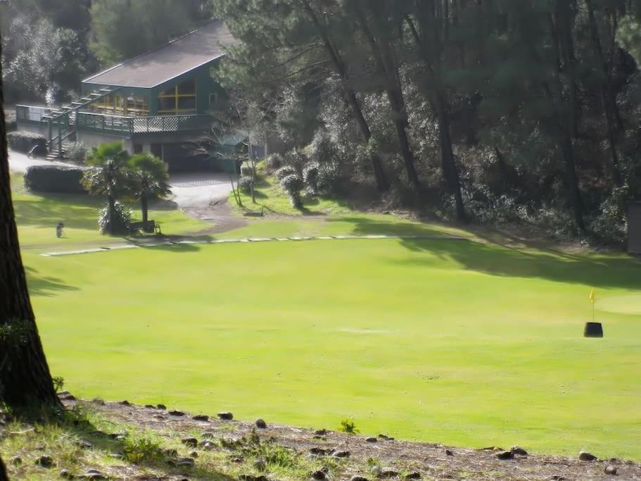 Apt T2 Calme Sur Golf, Piscine, Ocean 10 Min En Velo Lacanau Exterior photo